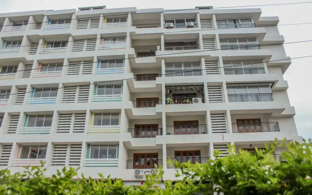 OYO Home 9787 2BHK Green View Miramar Beach