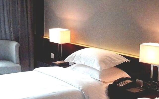 Jiayuan Century Hotel