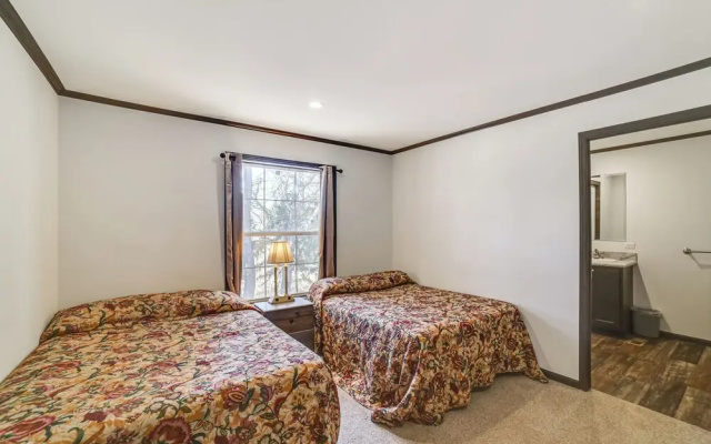 Dog-friendly Miller Hunting Retreat!