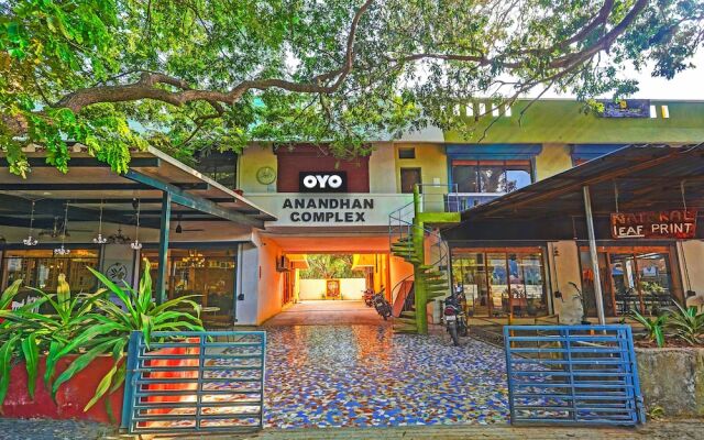 Oyo 822990 Dhanas Best Ambience