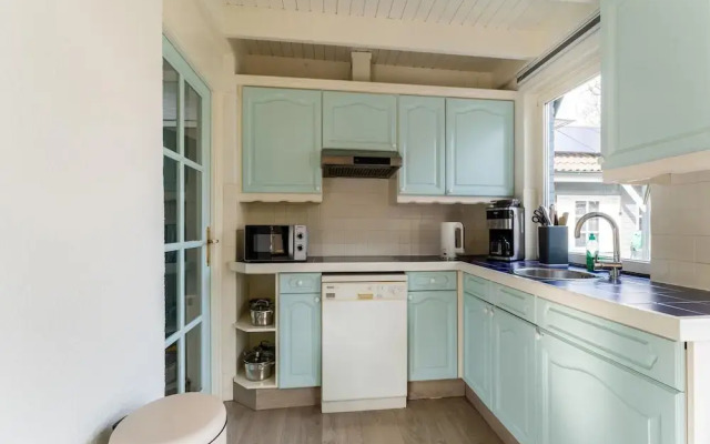 Amazing Holiday Home in Lauwersoog With Sauna