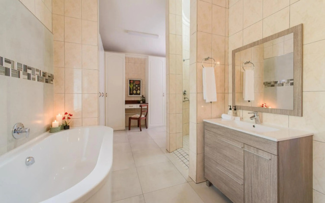 Leaves Lodge and Spa