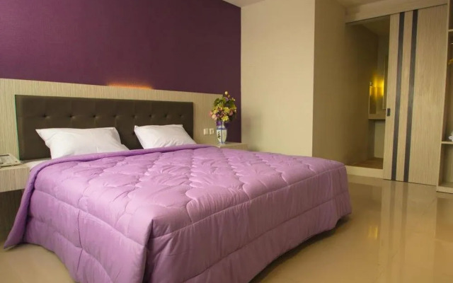 Nida Rooms Senen Market Matraman at Pax Hotel