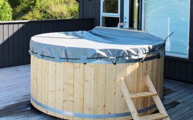 8 Person Holiday Home in Lyngdal-by Traum