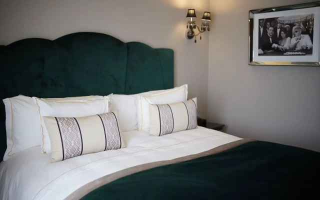 Le Casablanca Hotel