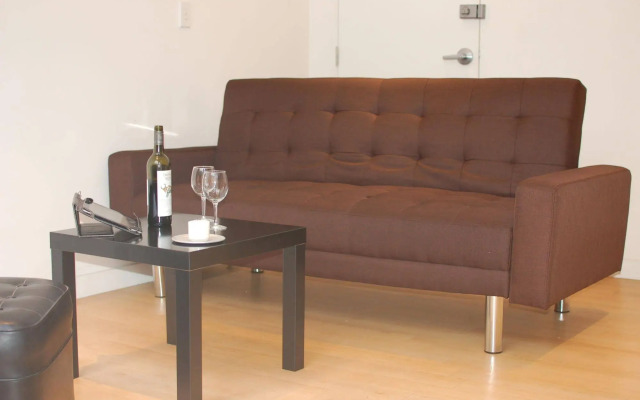 Darling Harbour Apartment