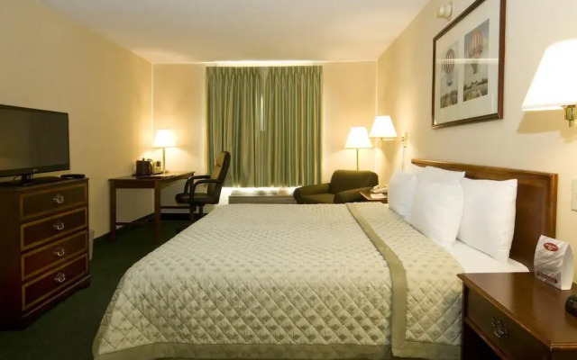 Meadowlands Plaza Hotel