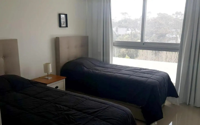 Departamento con terraza propia - Edificio Lumiere Punta del Este