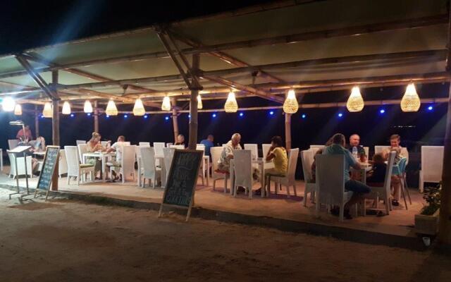 Kura Kura Beach Resort
