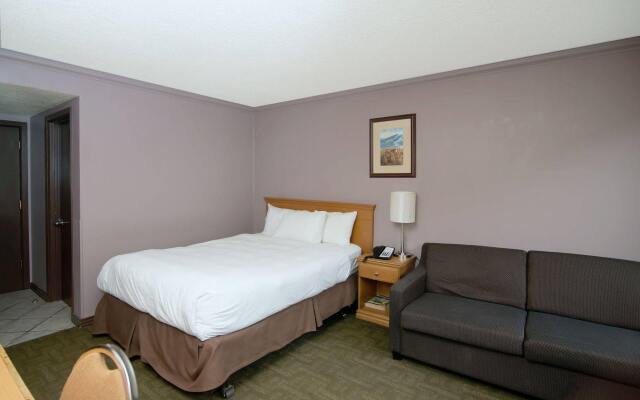 Sands Inn & Suites