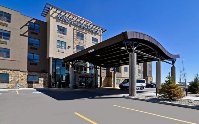 Best Western Premier Freeport Inn Calgary Airport