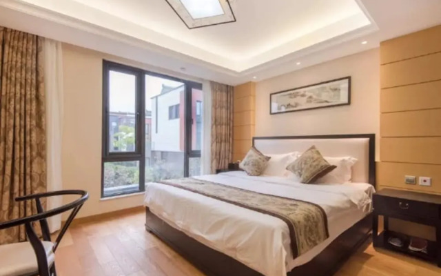 Suzhou Taihu Meilanju House