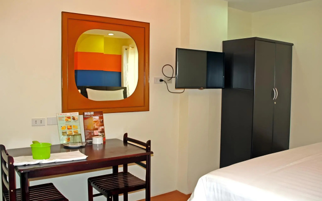 Fave Hotel Angeles City formerly Hotel America
