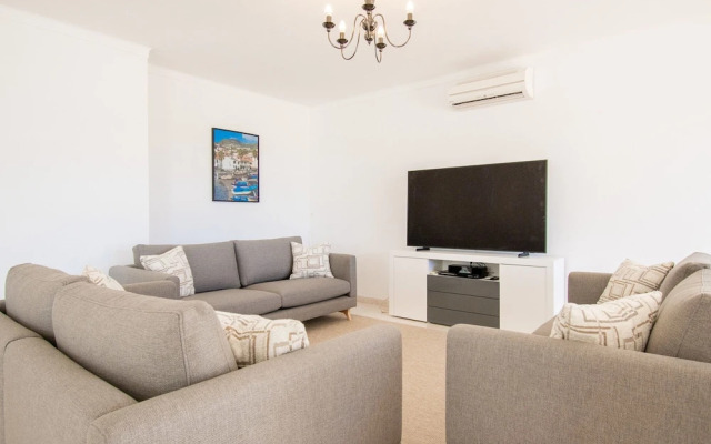 Casa Filipa Lower Floor