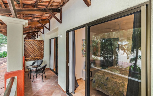 Colorful & Private 2-Bedroom Condo Just a Short Walk from the Beach