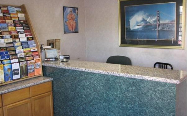 Budget Inn