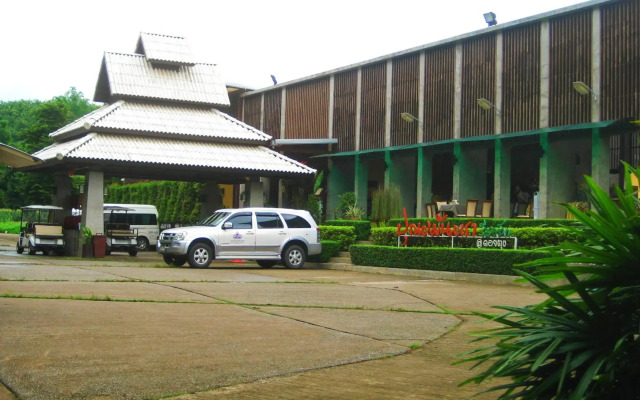 Poonyamantra Resort