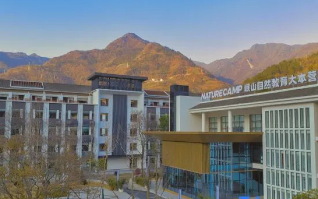 Minshan Nature Education Base Camp – Exterior – Mianyang