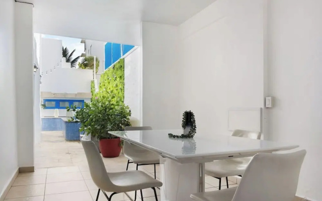 Ocean Park 3BD-3BA Pool Walktobeach