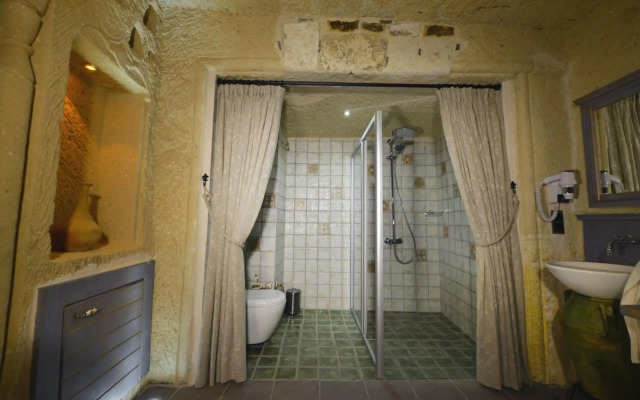 Sunak Cave Hotel