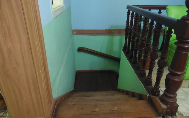 Hostal Tricontinental