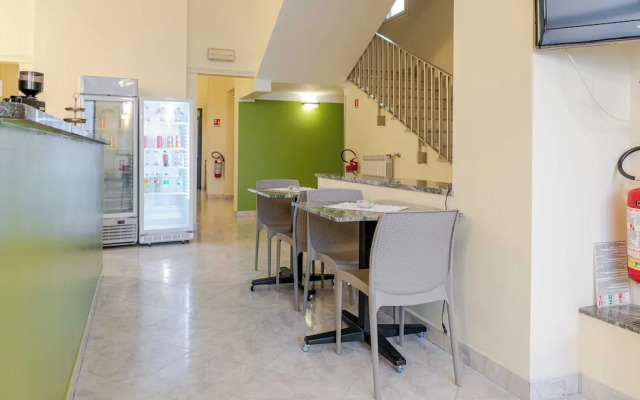 Hotel 3 Comfort and Serenity Heart of Ventimiglia
