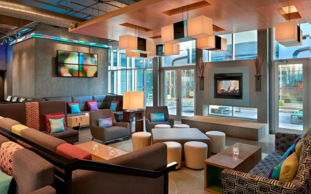 Aloft Vaughan Mills