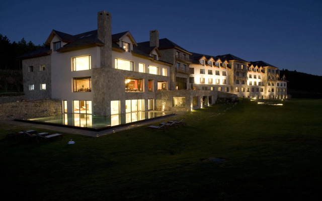 Loi Suites Chapelco Hotel