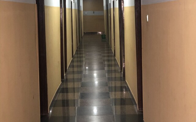 5 Point Hotel and Event Centre