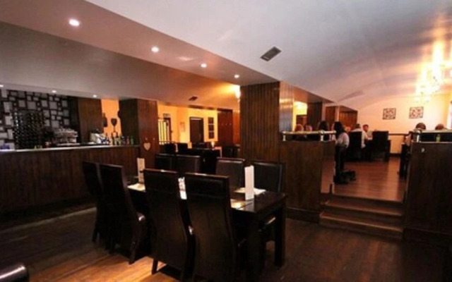 OYO Thistle Hotel