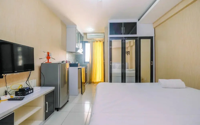 Wonderful Studio at Kebagusan City Apartment
