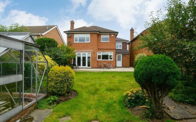 Wollaton House - Fabulous 5 bed house Nottingham
