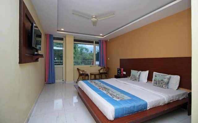 Hotel Red Carpet by OYO Rooms