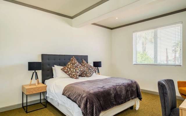 Majolica in Cape Town