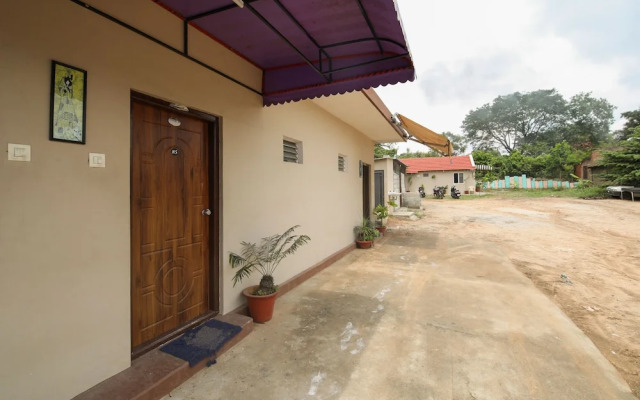 Oyo 18969 H3 Rooms