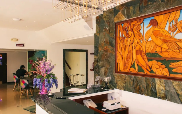 Sanchez hotel Spa by Chat Noir