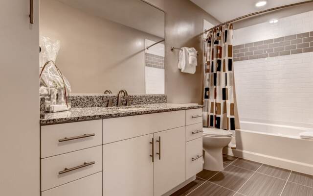 Bluebird Suites in Reston