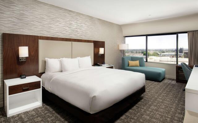 DoubleTree by Hilton Monrovia - Pasadena Area