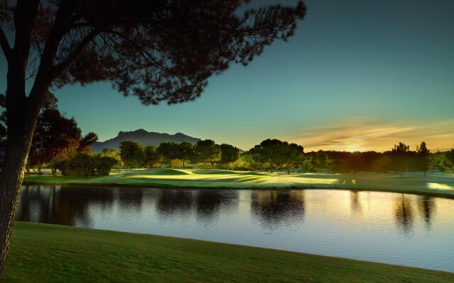 Omni Tucson National Resort