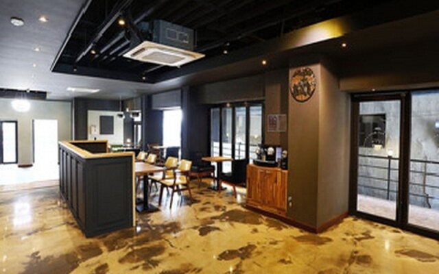 Casual House SONO Guest House - Hostel