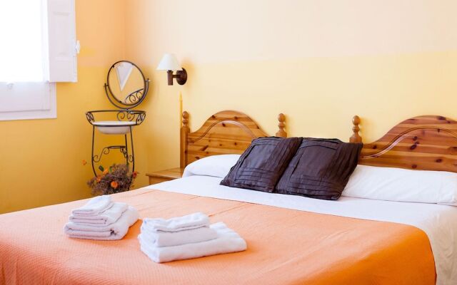 Hostal Pensio 2000