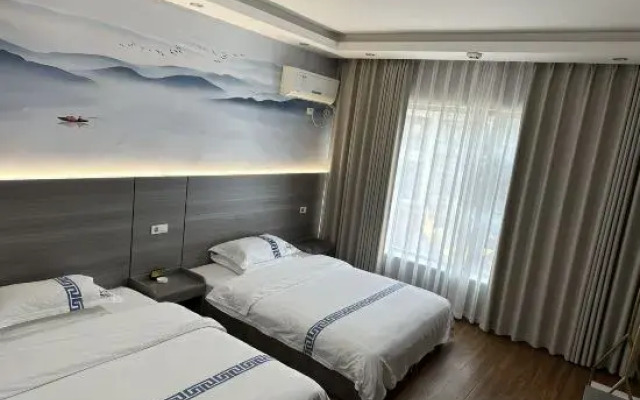 Yichang Xiajiang Hotel