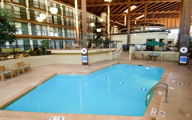 Radisson Hotel Lenexa Overland Park