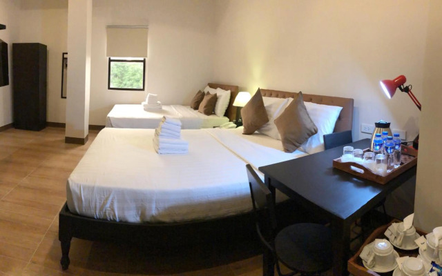 Achievers Airport Hotel
