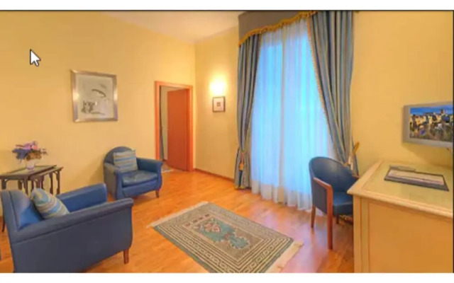 Recina Hotel