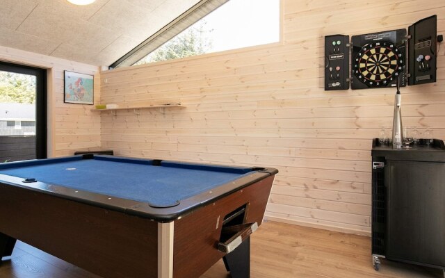 Luxurious Holiday Home in Ålbæk With Whirlpool