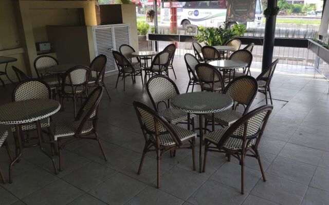 Hotel Caracoles Colima