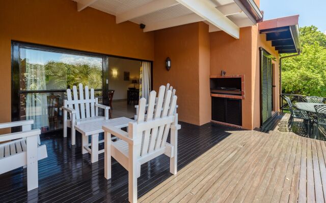 San Lameer Villa Rentals  2609
