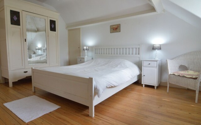 Ravishing Holiday Home in Ronse With Sauna