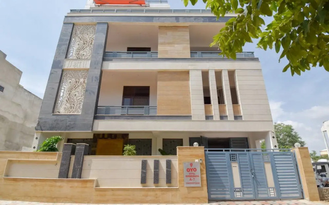 OYO 45329 Hotel Shreemaya